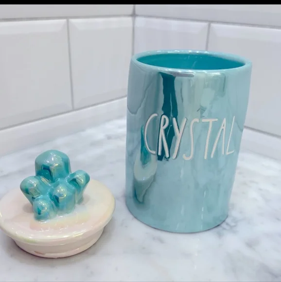 💙NEW Rae Dunn Crystal Scented Candle. Crystal Marines Scent💙 - Picture 2 of 5